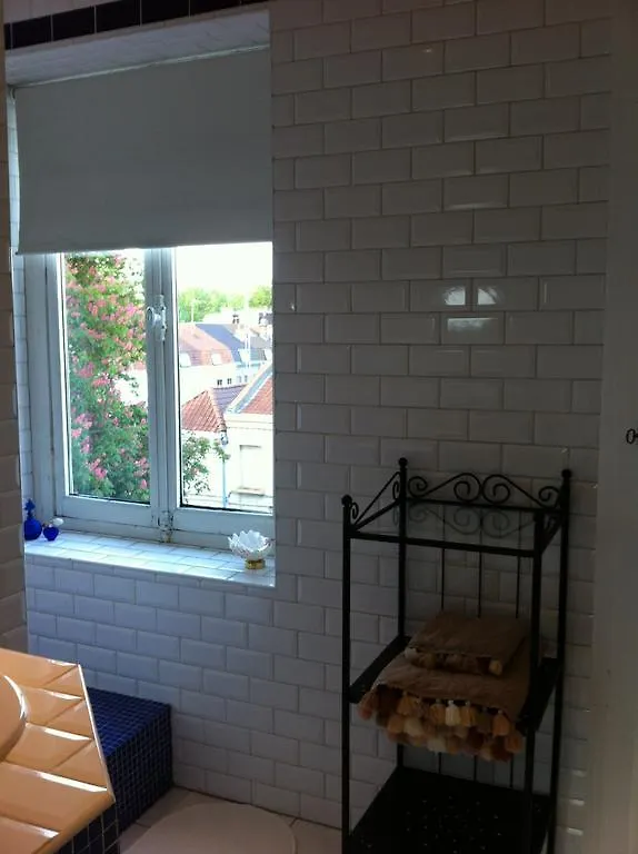 Ou Dorment Les Fees Bed and Breakfast Lille Bed & Breakfast