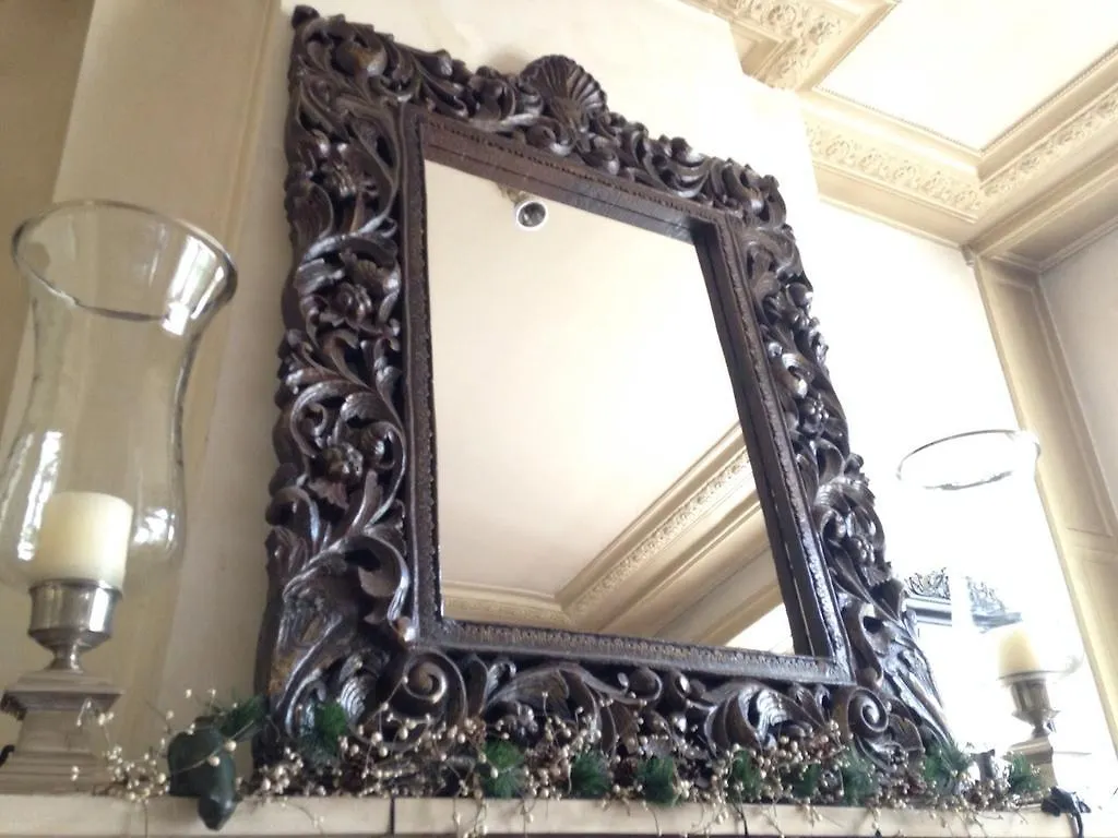 Bed & Breakfast Ou Dorment Les Fees Bed and Breakfast Lille