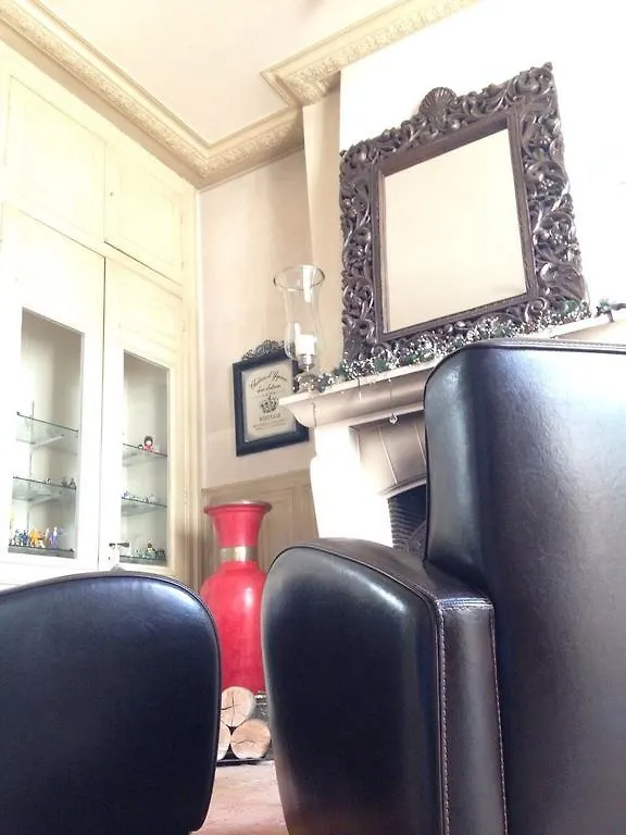 Ou Dorment Les Fees Bed and Breakfast Lille 0*,